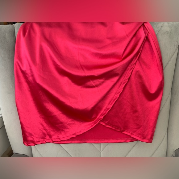 Party Dress - Picture 4 of 4